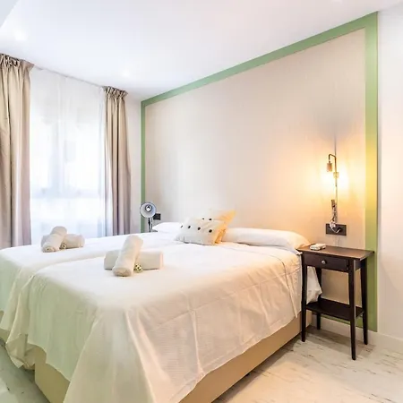 Expoholidays- Apartaments Paseo Maritimo Almería Exterior photo